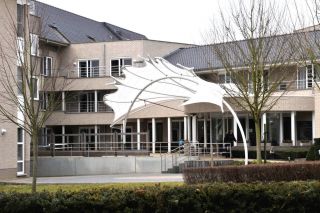 Realisatie 004 Gemeenschapscentrum Onze Lieve Vrouw Waver 001 Constructies Luifel