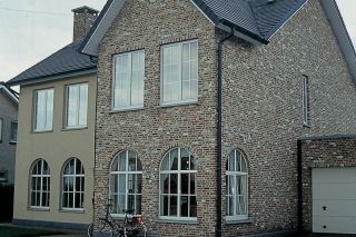 Realisatie 007 Woning 4 002 Ramen Boog Met Evenwijdige Benen